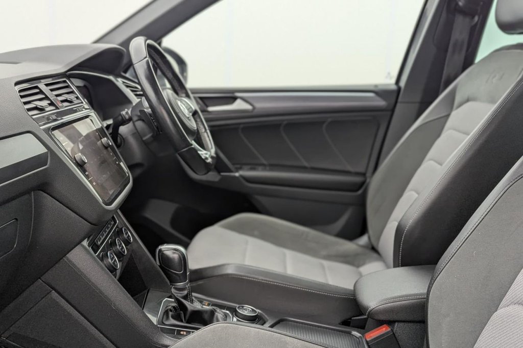 Used Volkswagen Tiguan 2018 for sale - 77967335: Photo 26