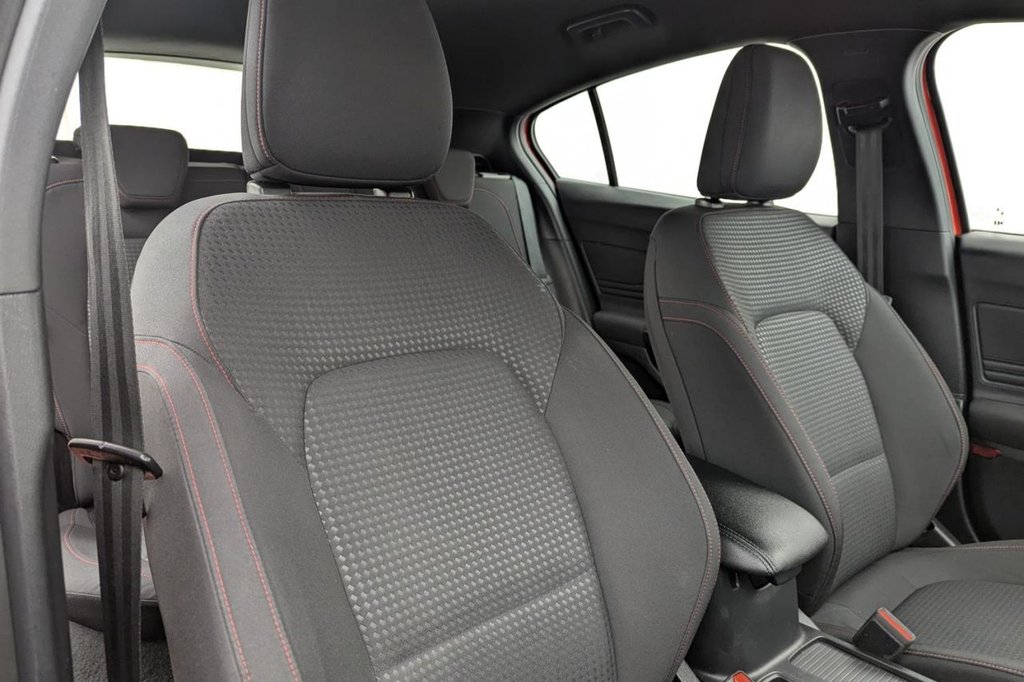 Used Ford Focus 2020 for sale - 77212017: Photo 16