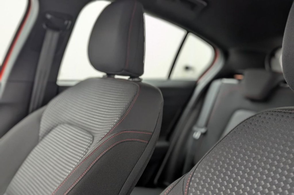 Used Ford Focus 2020 for sale - 77212017: Photo 30