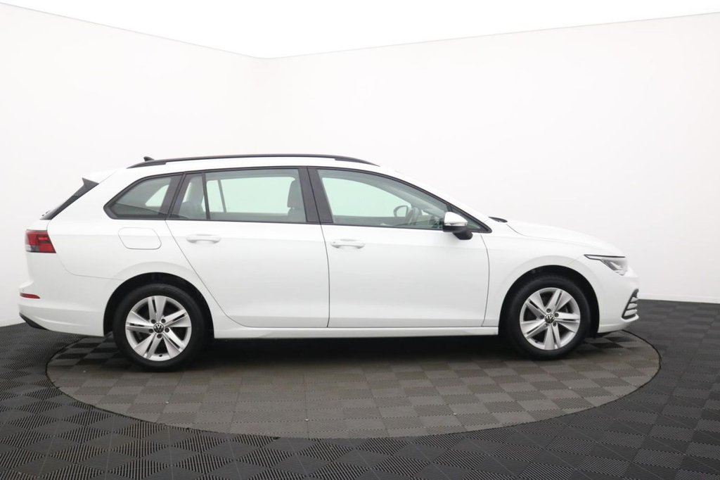 Used Volkswagen Golf 2023 for sale - 77668981: Photo 2
