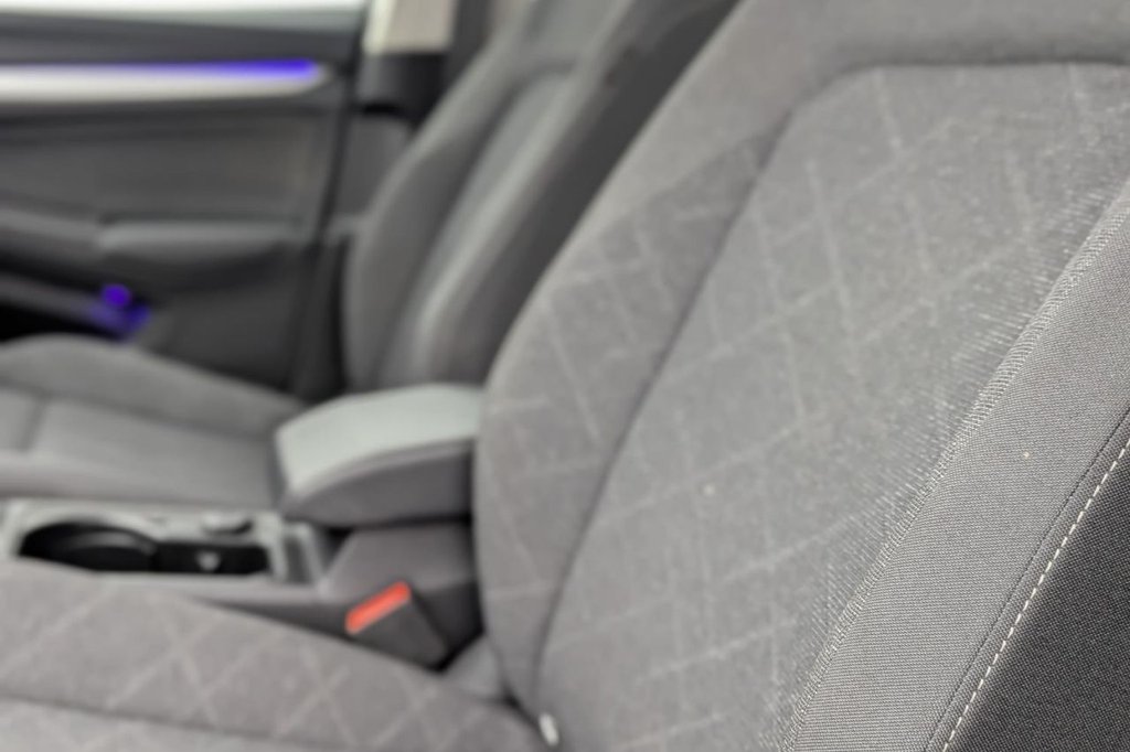 Used Volkswagen Golf 2023 for sale - 77668981: Photo 28