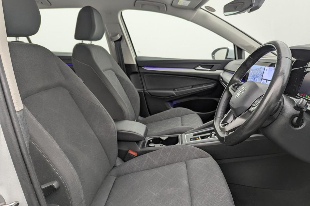 Used Volkswagen Golf 2023 for sale - 77668981: Photo 3