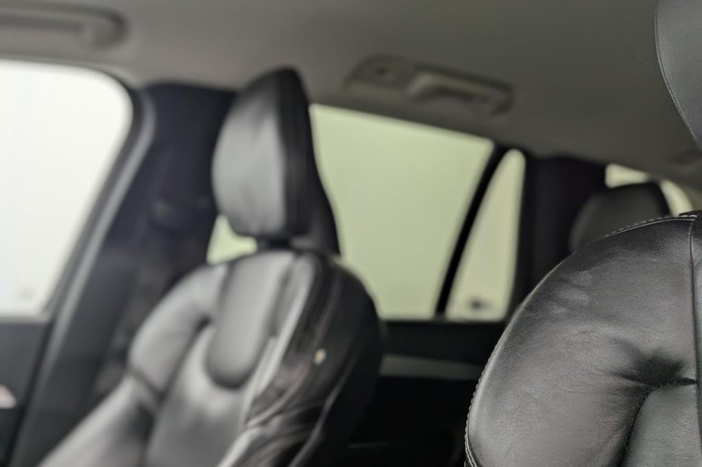 Used Volvo XC90 2019 for sale - 77227022: Photo 35