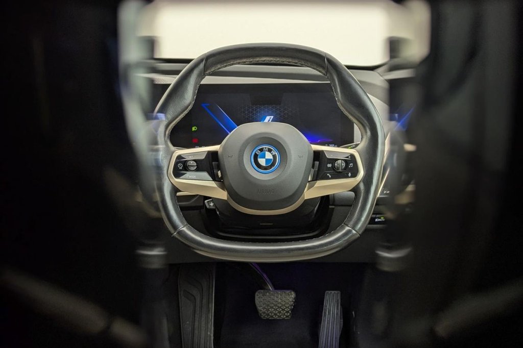 Used BMW iX 2022 for sale - 77212075: Photo 37