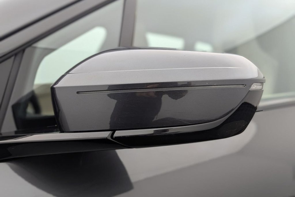 Used BMW iX 2022 for sale - 77212075: Photo 46