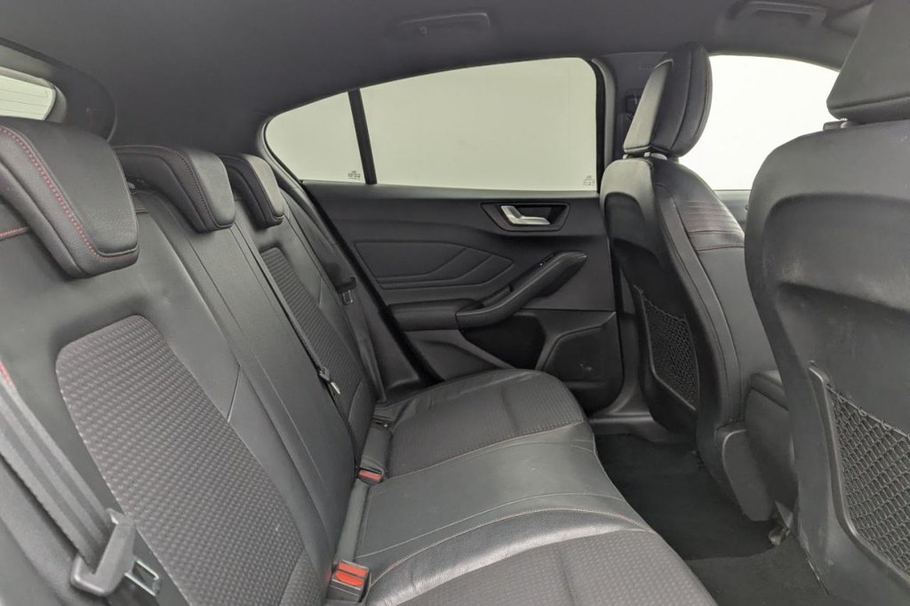 Used Ford Focus 2018 for sale - 77850257: Photo 16