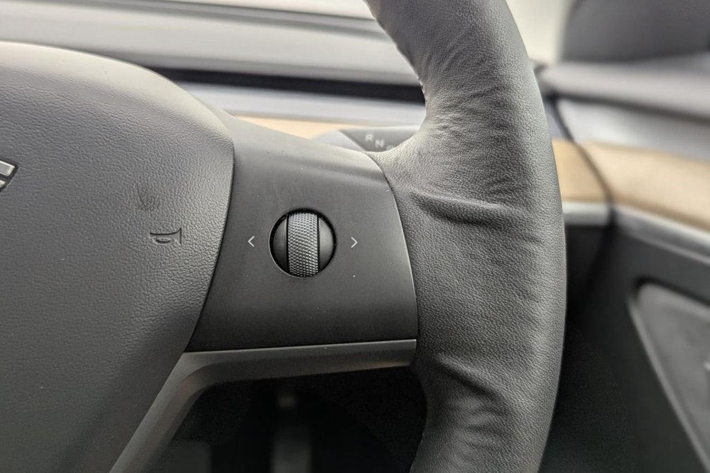 Used Tesla Model 3 2021 for sale - 77313250: Photo 17