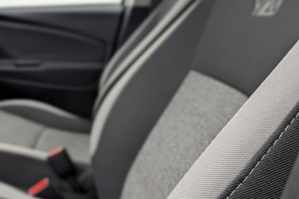 Used Toyota Yaris 2019 for sale - 77212172: Photo 25