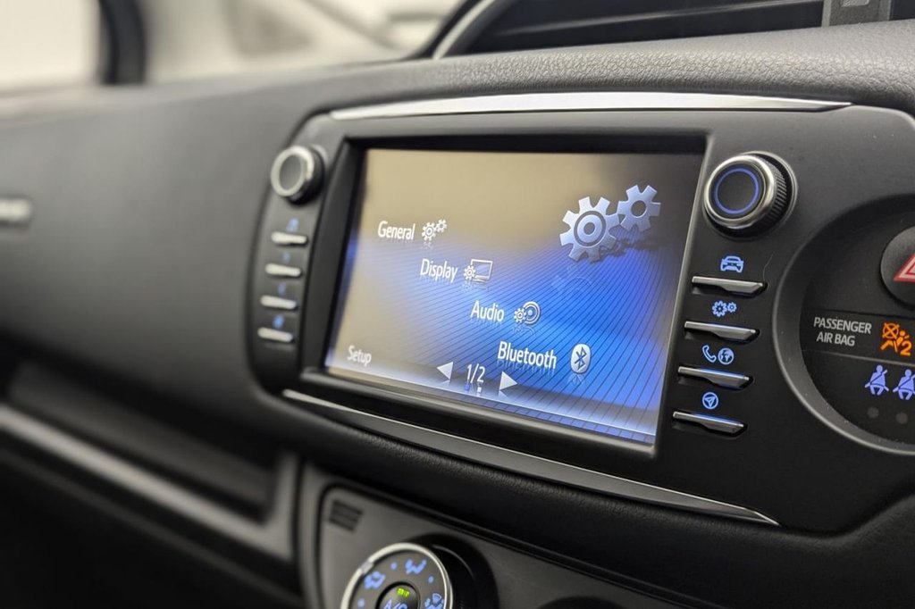 Used Toyota Yaris 2019 for sale - 77212172: Photo 35