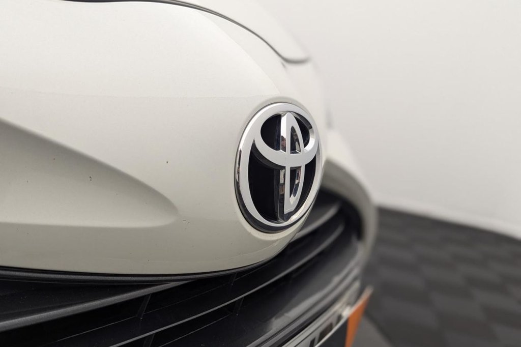 Used Toyota Yaris 2019 for sale - 77212172: Photo 49