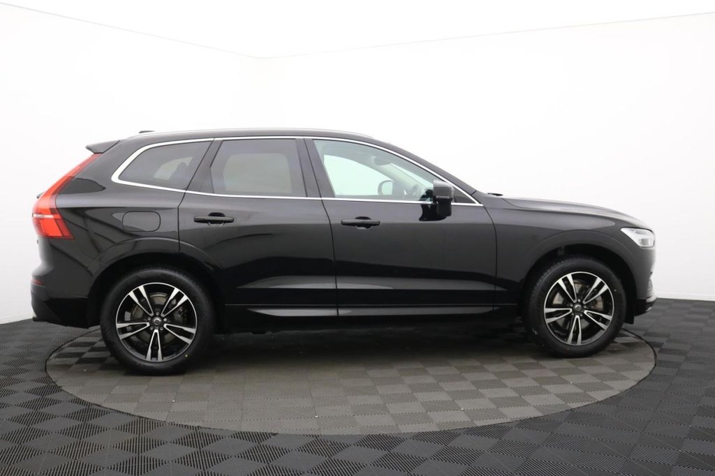 Used Volvo XC60 2019 for sale - 77211902: Photo 2