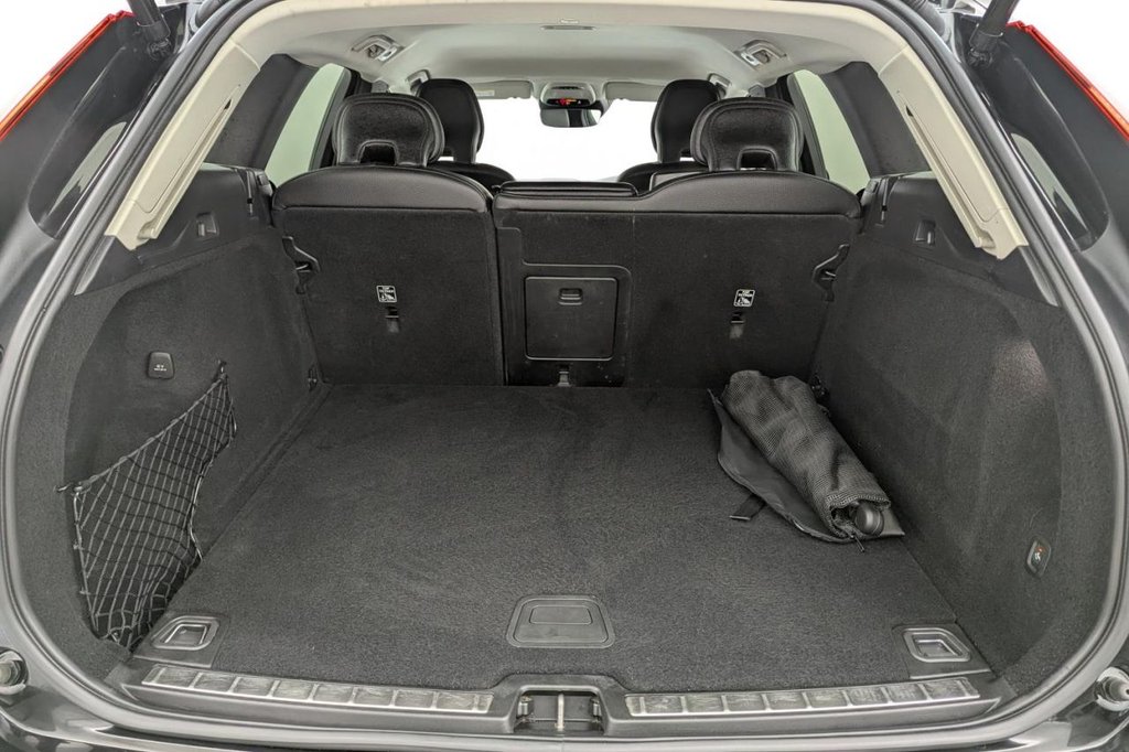 Used Volvo XC60 2019 for sale - 77211902: Photo 20