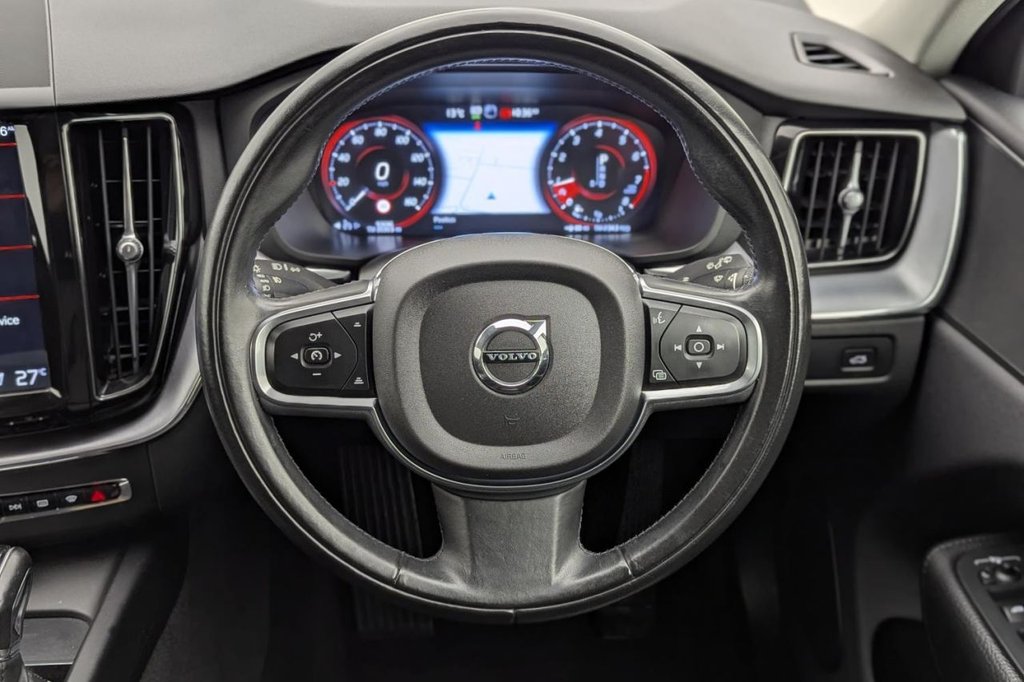 Used Volvo XC60 2019 for sale - 77211902: Photo 32