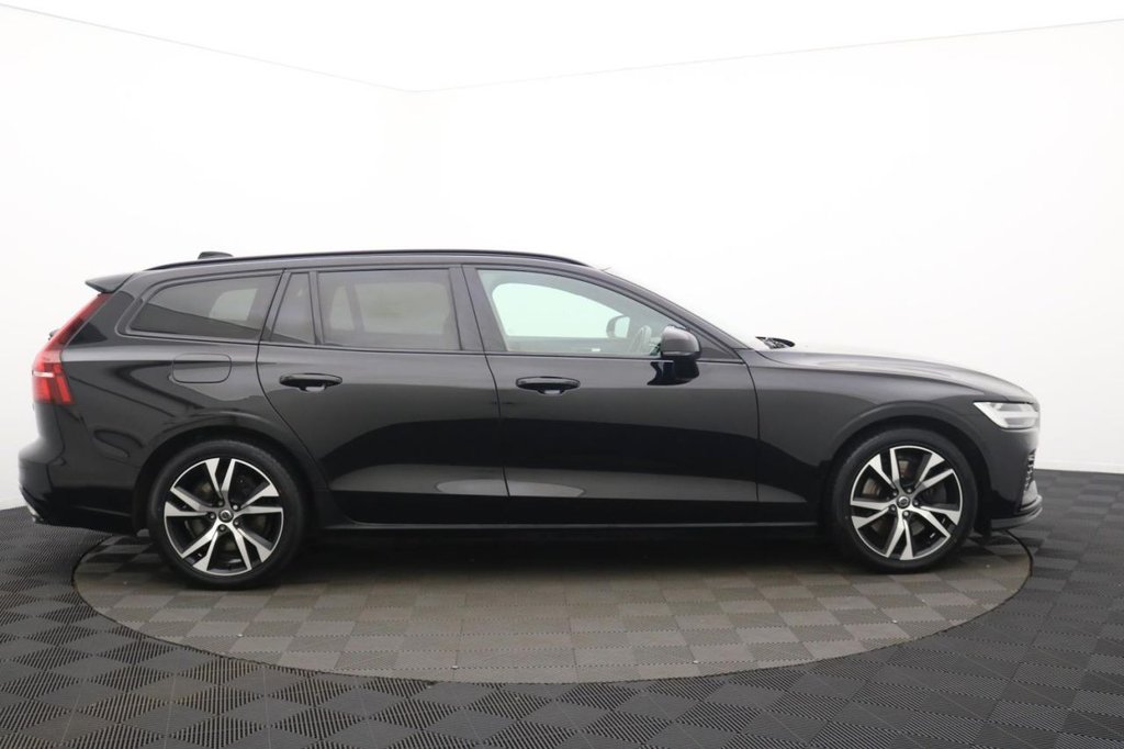 Used Volvo V60 2021 for sale - 77583282: Photo 2