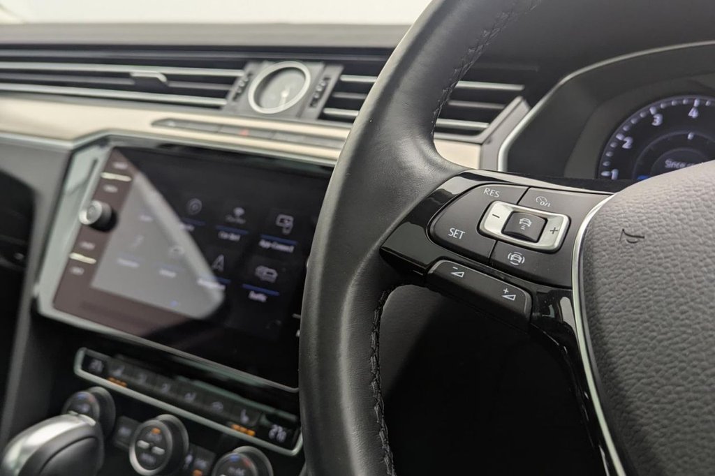 Used Volkswagen Passat 2019 for sale - 77967686: Photo 14