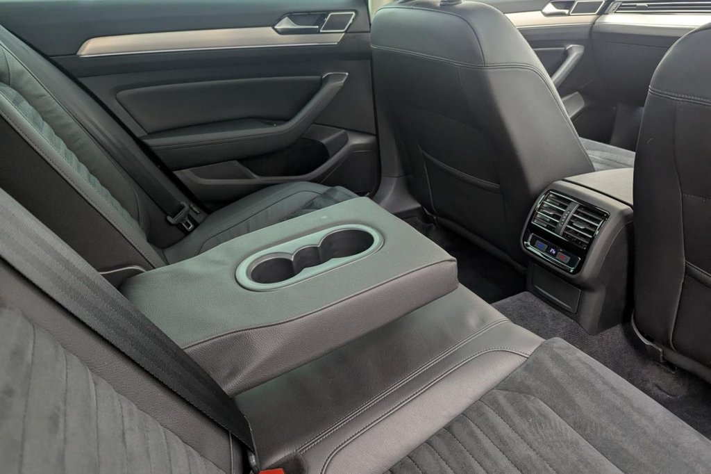 Used Volkswagen Passat 2019 for sale - 77967686: Photo 18