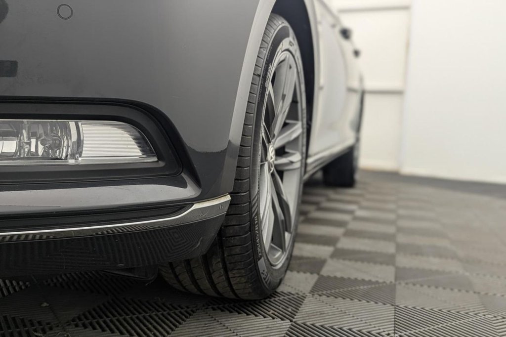 Used Volkswagen Passat 2019 for sale - 77967686: Photo 50