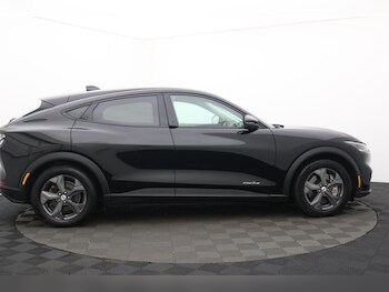 Used Ford Mustang Mach-E 2021 for sale - 77212176: Photo