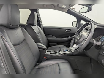 Used Nissan Leaf 2022 for sale - 77521094: Photo