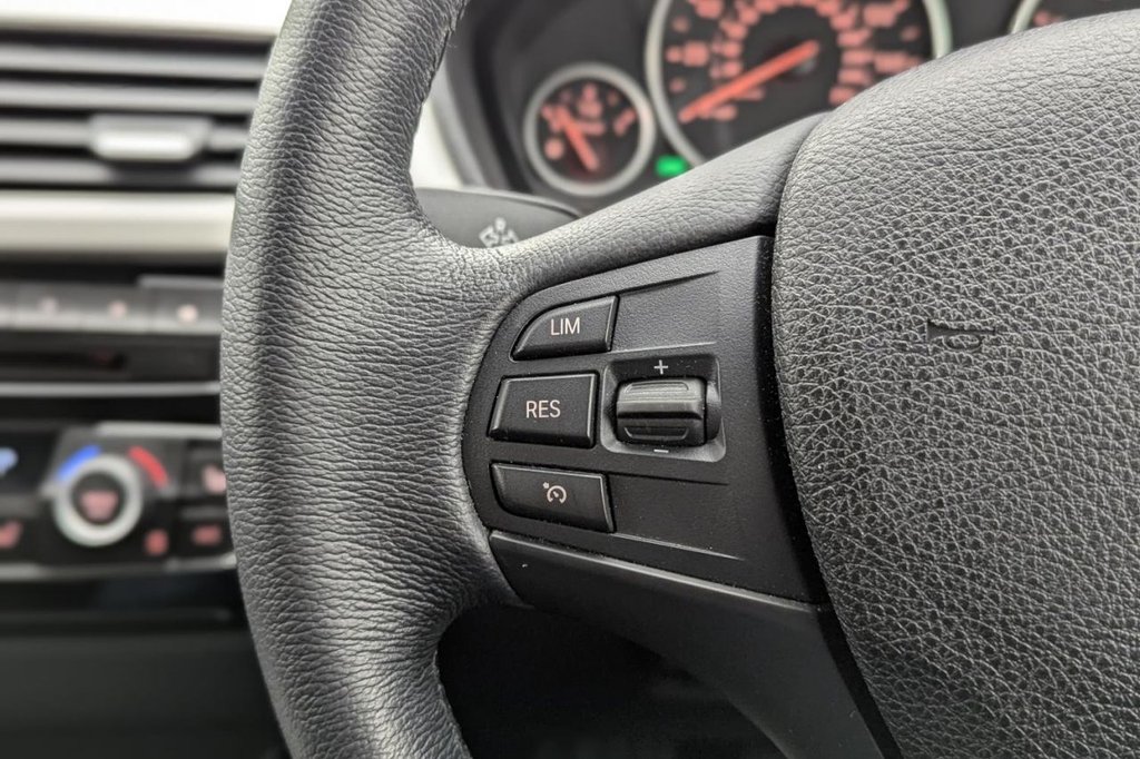 Used BMW 3 Series 2018 for sale - 77212227: Photo 14