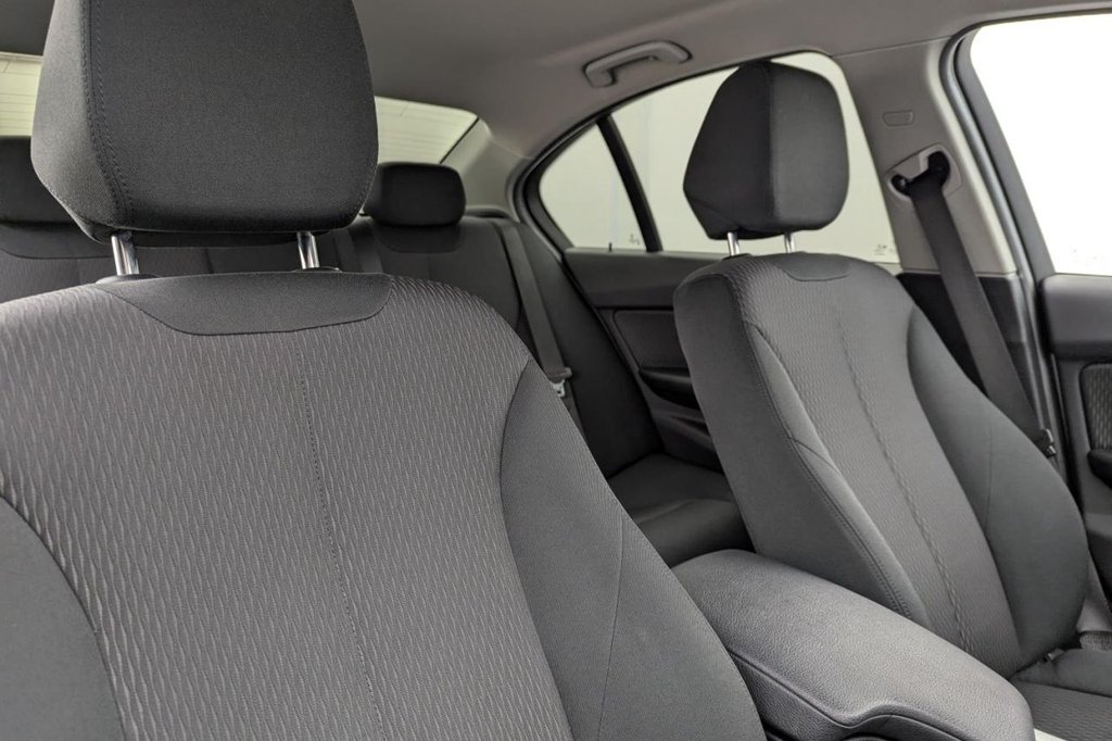 Used BMW 3 Series 2018 for sale - 77212227: Photo 18