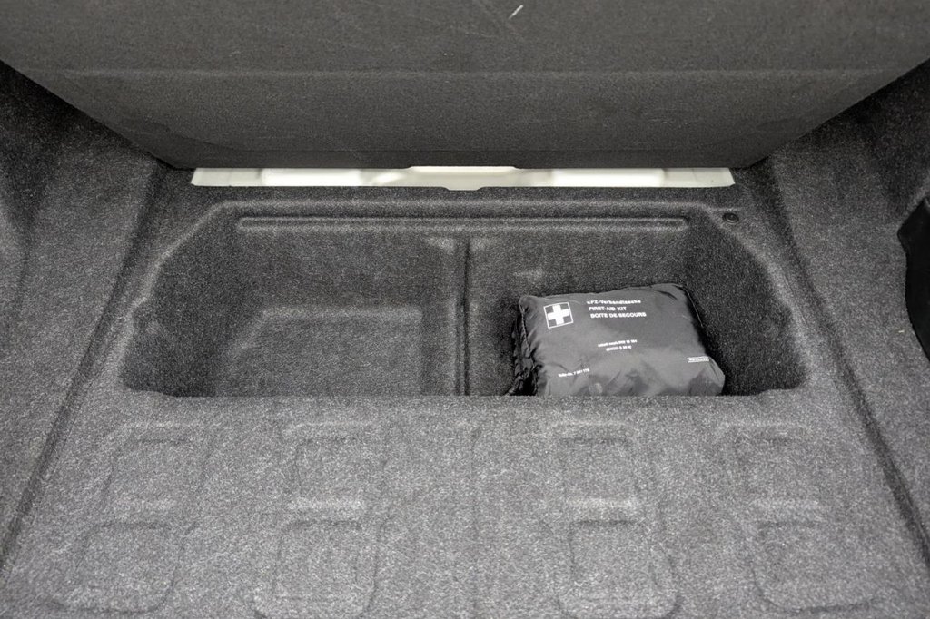 Used BMW 3 Series 2018 for sale - 77212227: Photo 32