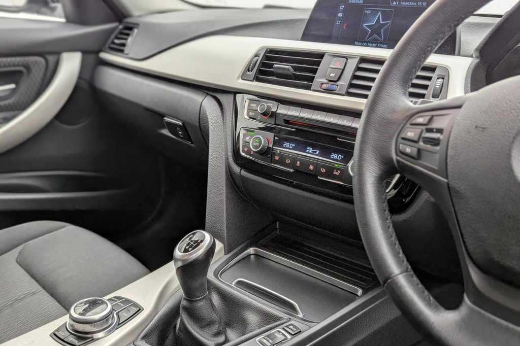 Used BMW 3 Series 2018 for sale - 77212227: Photo 35