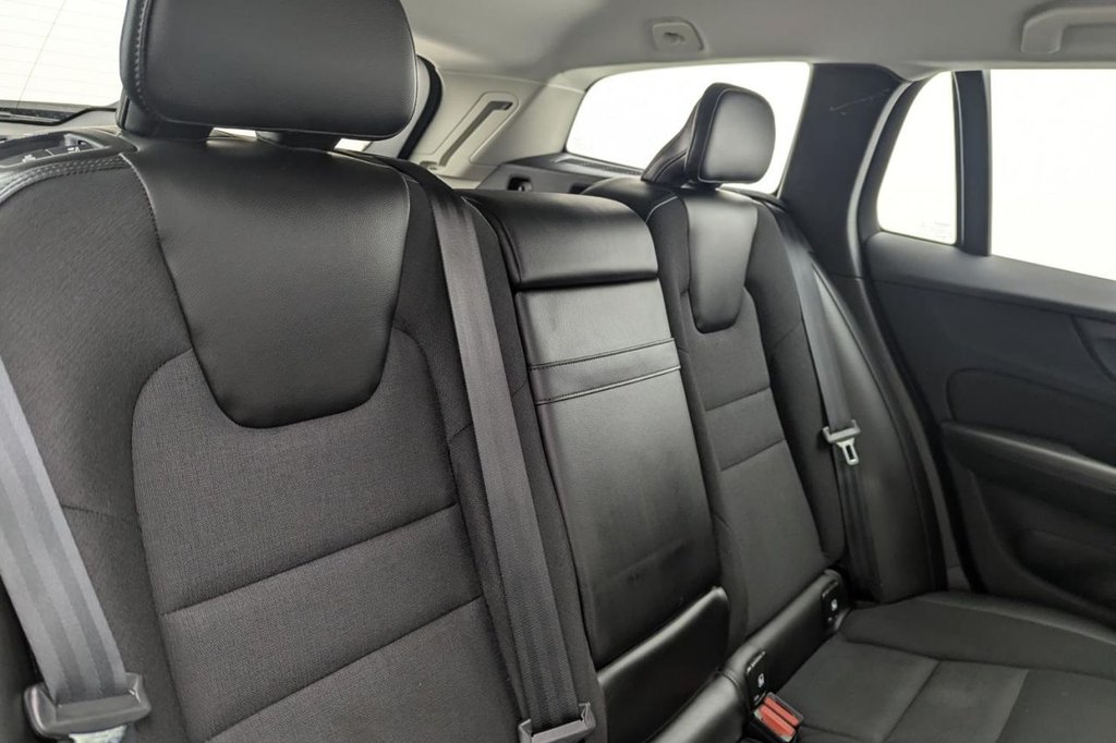 Used Volvo V60 2018 for sale - 77594187: Photo 19