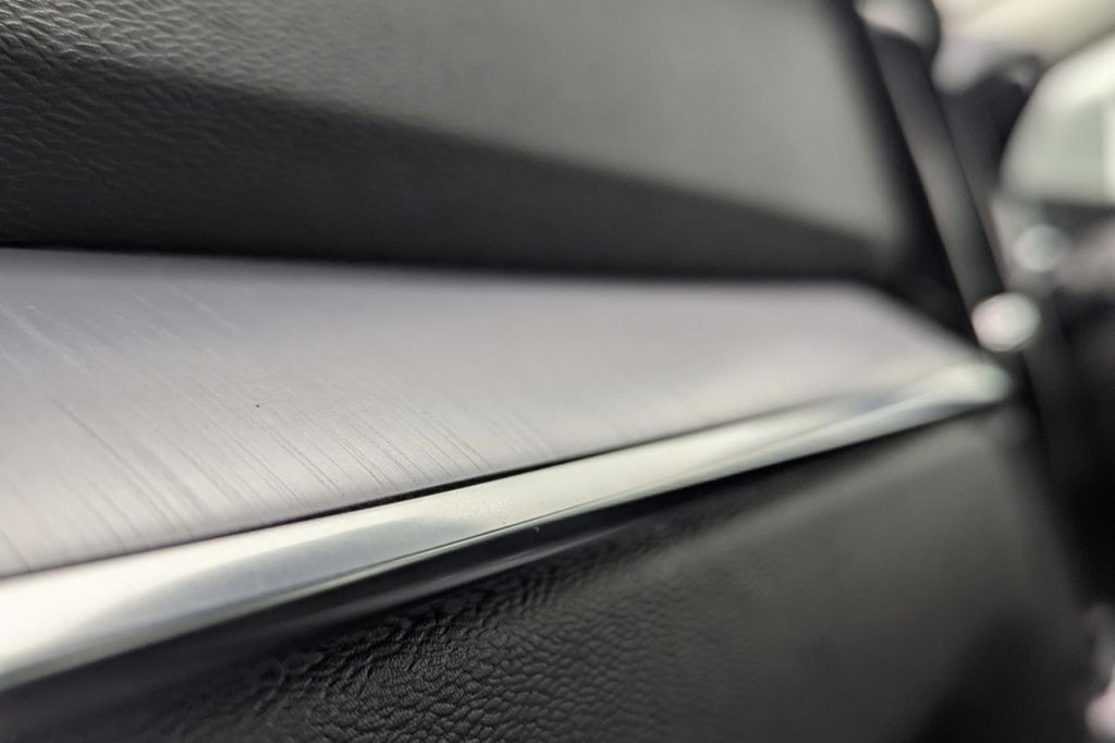 Used Volvo V60 2018 for sale - 77594187: Photo 24