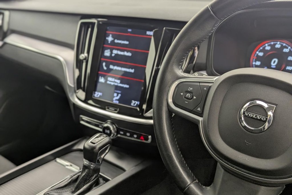 Used Volvo V60 2018 for sale - 77594187: Photo 38