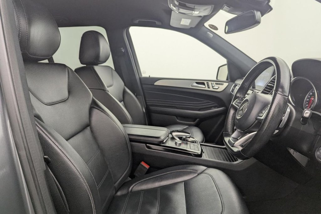 Used Mercedes-Benz GLE 2018 for sale - 77655065: Photo 3