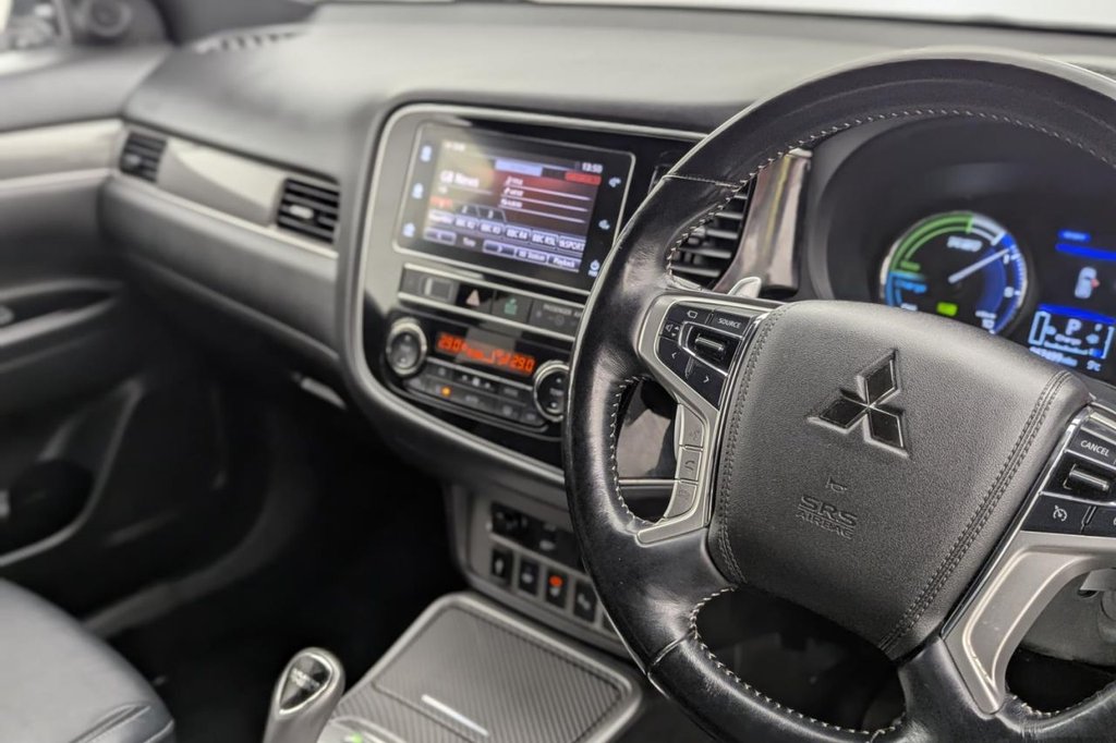 Used Mitsubishi Outlander 2019 for sale - 77451912: Photo 36