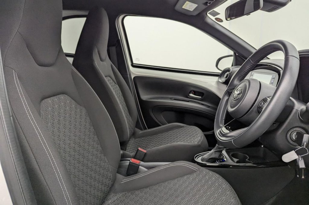 Used Toyota Aygo X 2023 for sale - 77212181: Photo 3