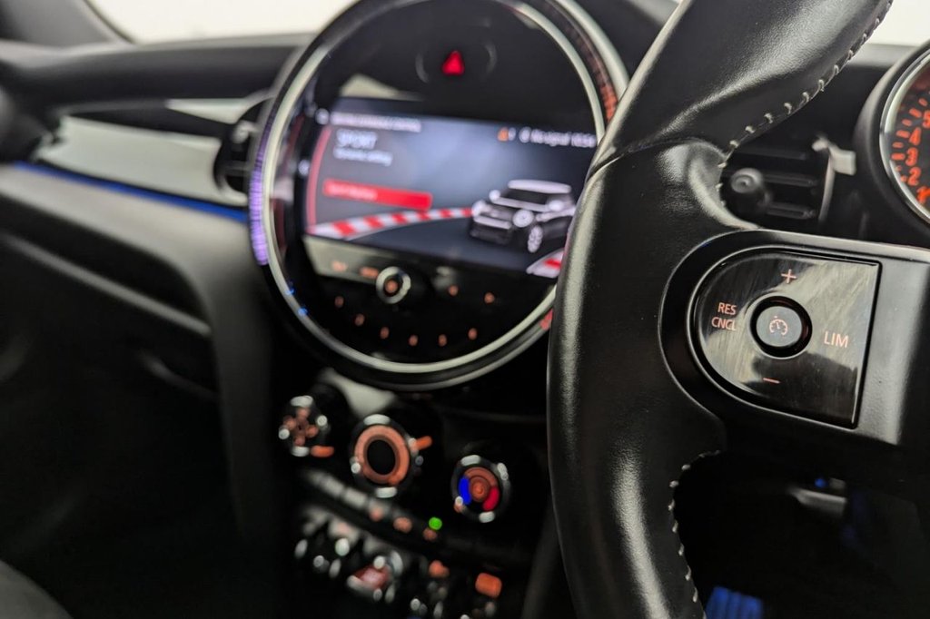 Used MINI Hatch 2021 for sale - 77212177: Photo 15