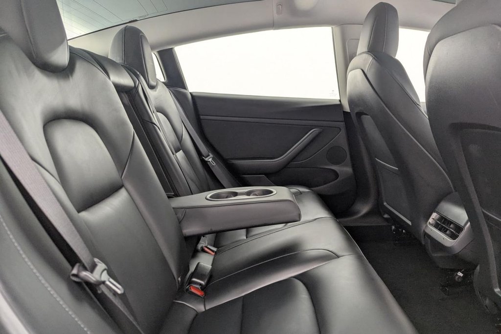 Used Tesla Model 3 2021 for sale - 77212345: Photo 16