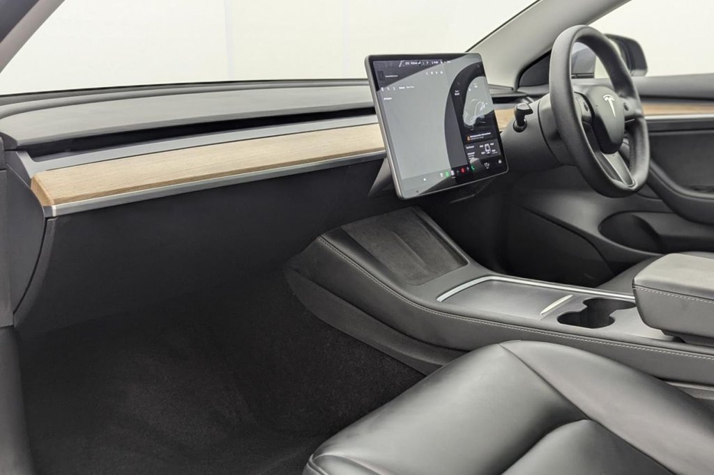 Used Tesla Model 3 2021 for sale - 77212345: Photo 26