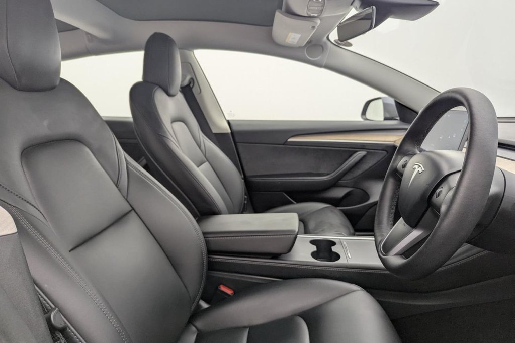 Used Tesla Model 3 2021 for sale - 77212345: Photo 3