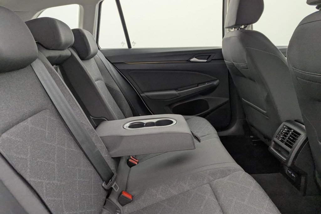 Used Volkswagen Golf 2023 for sale - 77212231: Photo 16