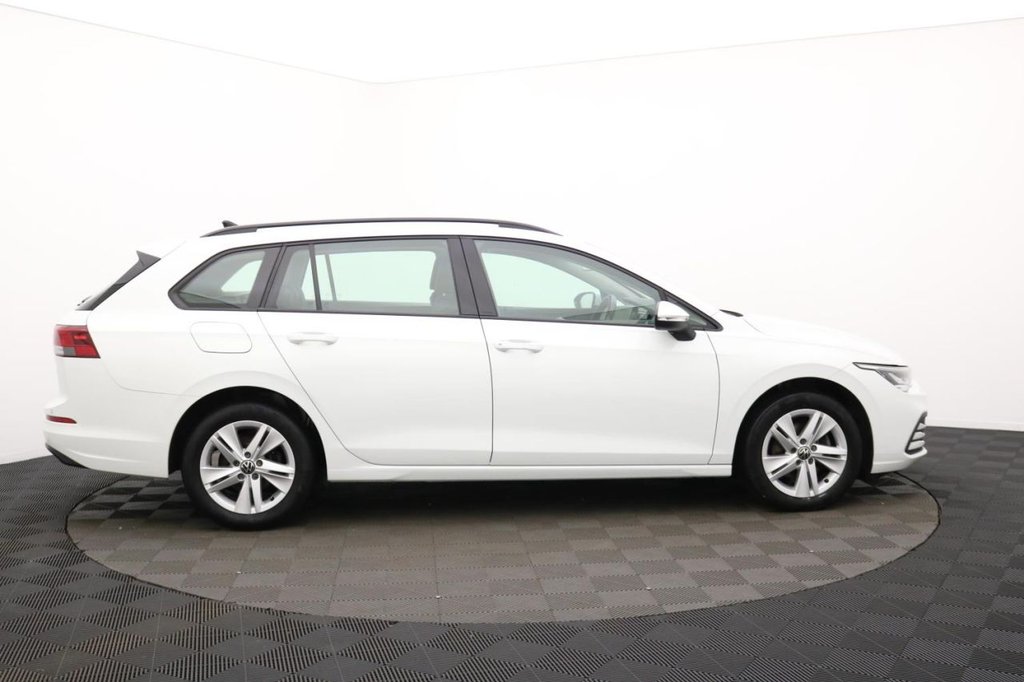 Used Volkswagen Golf 2023 for sale - 77212231: Photo 2