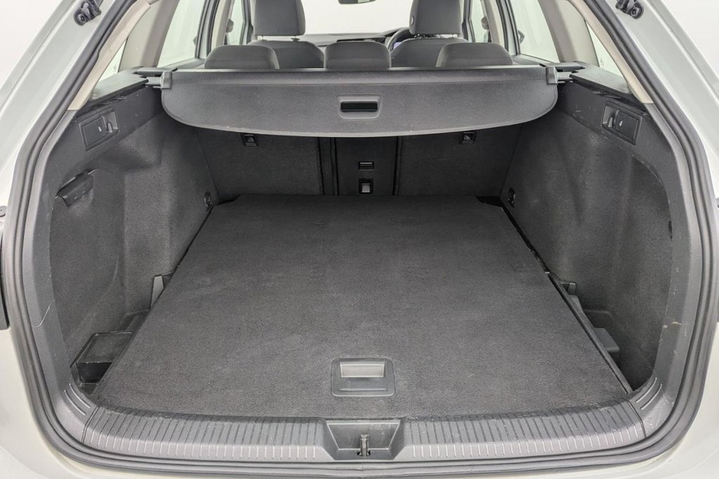 Used Volkswagen Golf 2023 for sale - 77212231: Photo 20