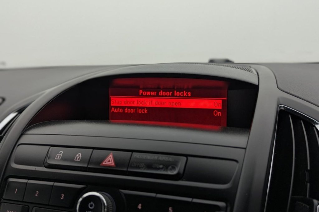 Used Vauxhall Zafira 2014 for sale - 77212917: Photo 30