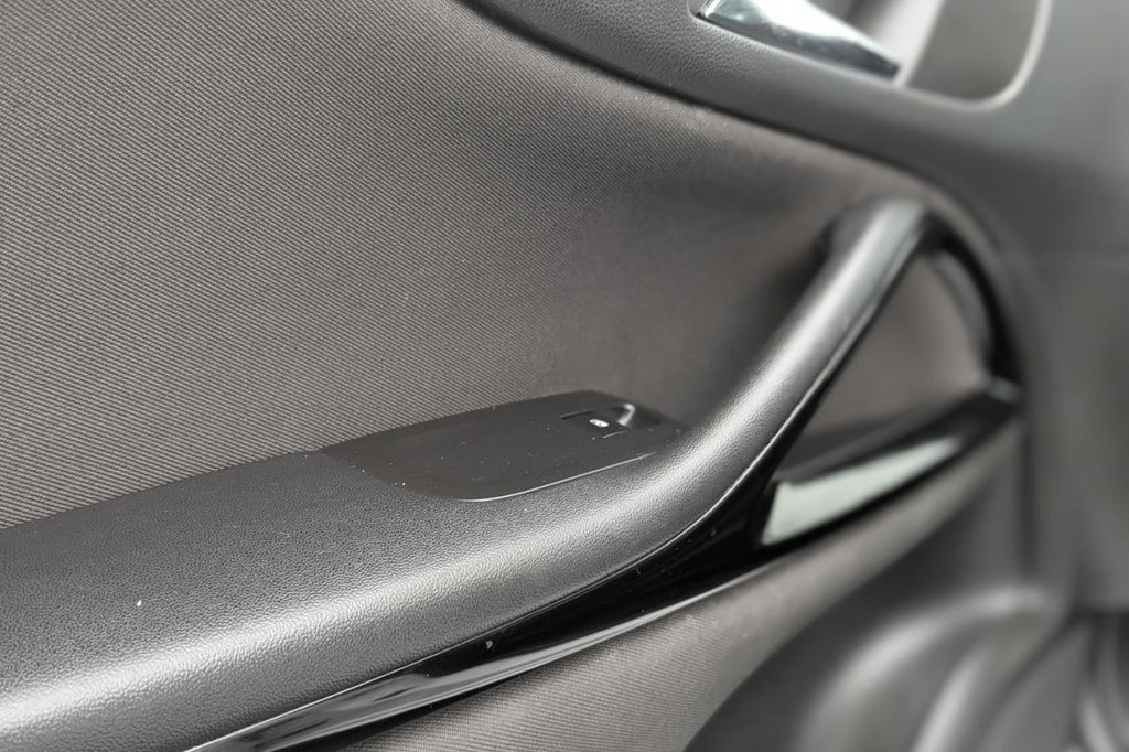 Used Vauxhall Zafira 2014 for sale - 77212917: Photo 31