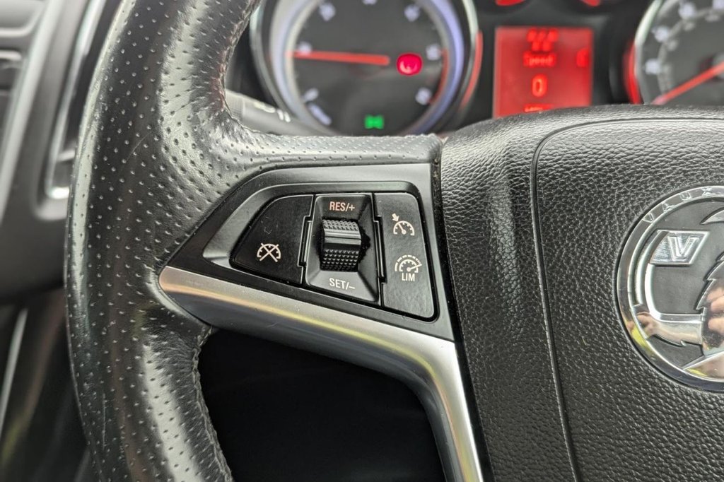 Used Vauxhall Zafira 2014 for sale - 77212917: Photo 33