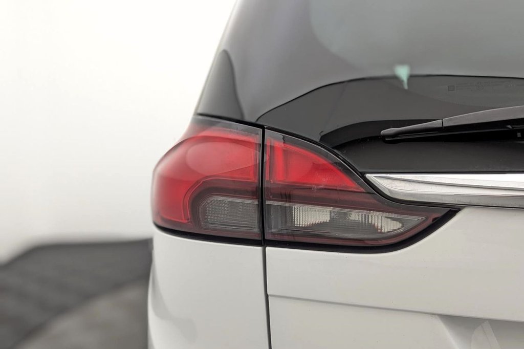 Used Vauxhall Zafira 2014 for sale - 77212917: Photo 41