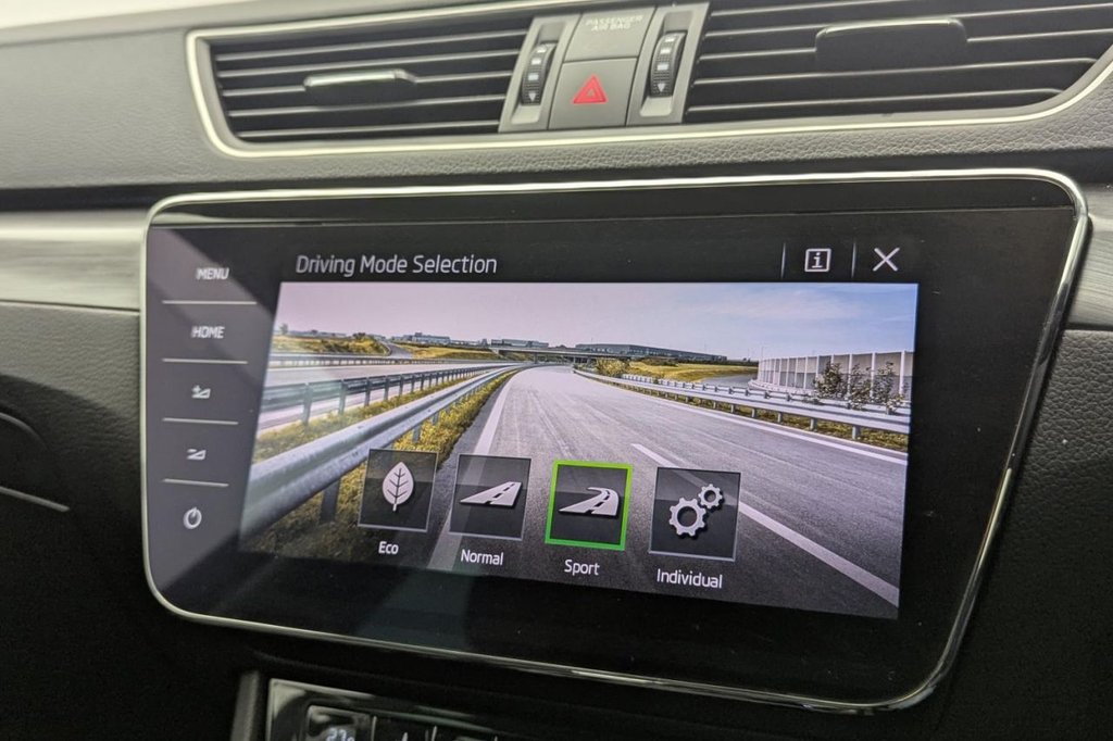 Used Skoda Superb 2018 for sale - 77583270: Photo 36