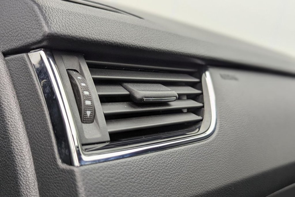 Used Skoda Octavia 2018 for sale - 77920061: Photo 21