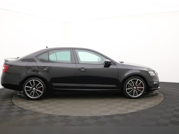 Used Skoda Octavia 2018 for sale - 77920061: Photo