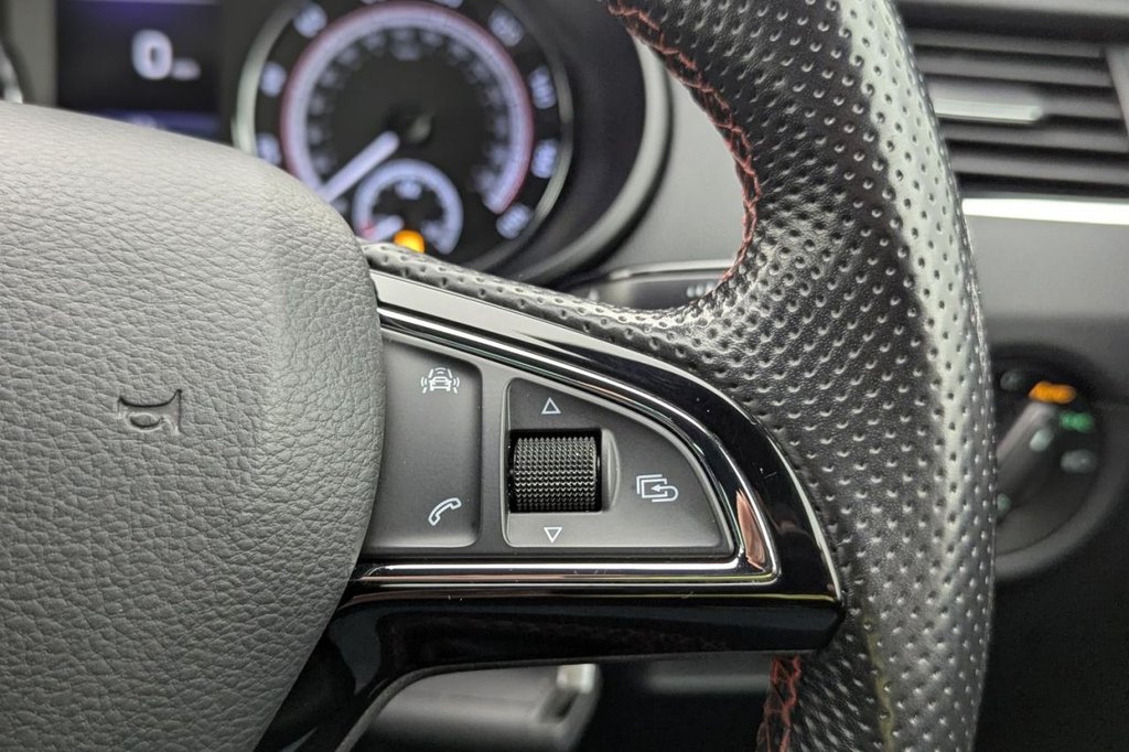 Used Skoda Octavia 2018 for sale - 77920061: Photo 37