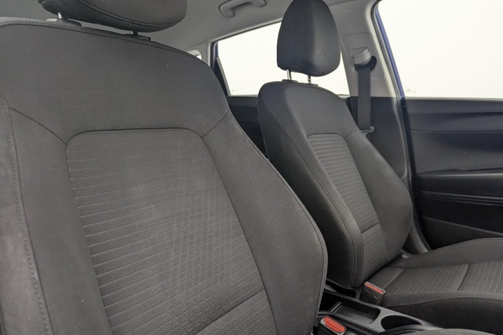 Used Hyundai i20 2021 for sale - 77212353: Photo 15