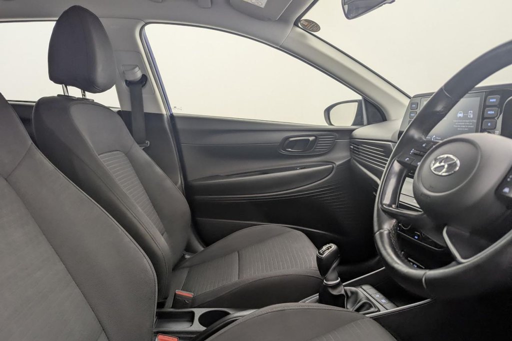 Used Hyundai i20 2021 for sale - 77212353: Photo 3